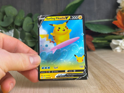 Surfing Pikachu V - Celebrations 008/025 - LP
